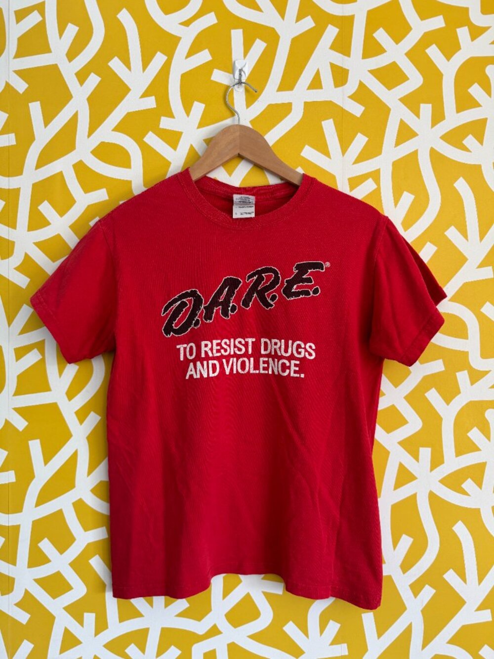 Vintage Unisex D.A.R.E. Cotton Red T-Shirt - Small